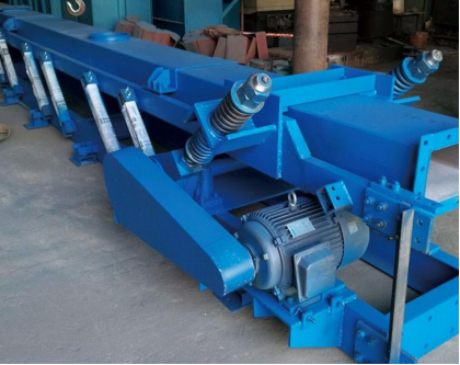 振動(dòng)輸送機(jī)結(jié)構(gòu) 振動(dòng)輸送機(jī)結(jié)構(gòu)